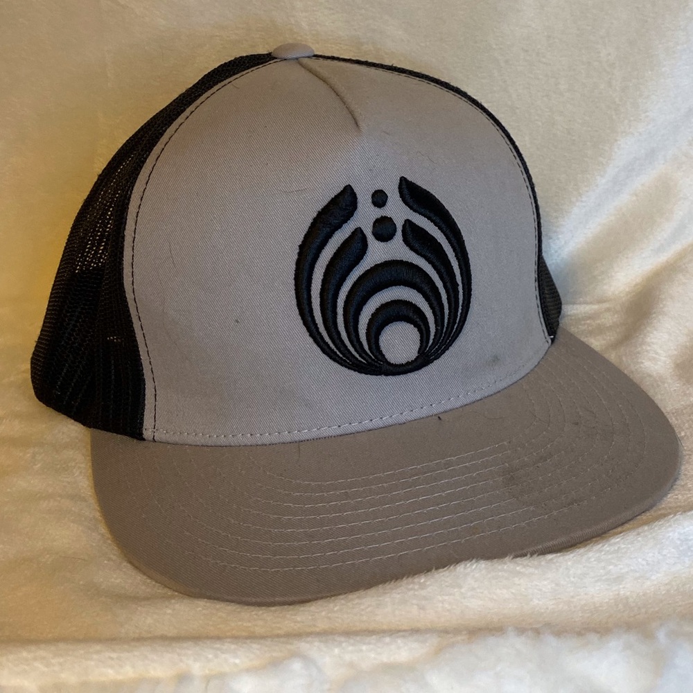 Yupoong Bassnectar Snapback